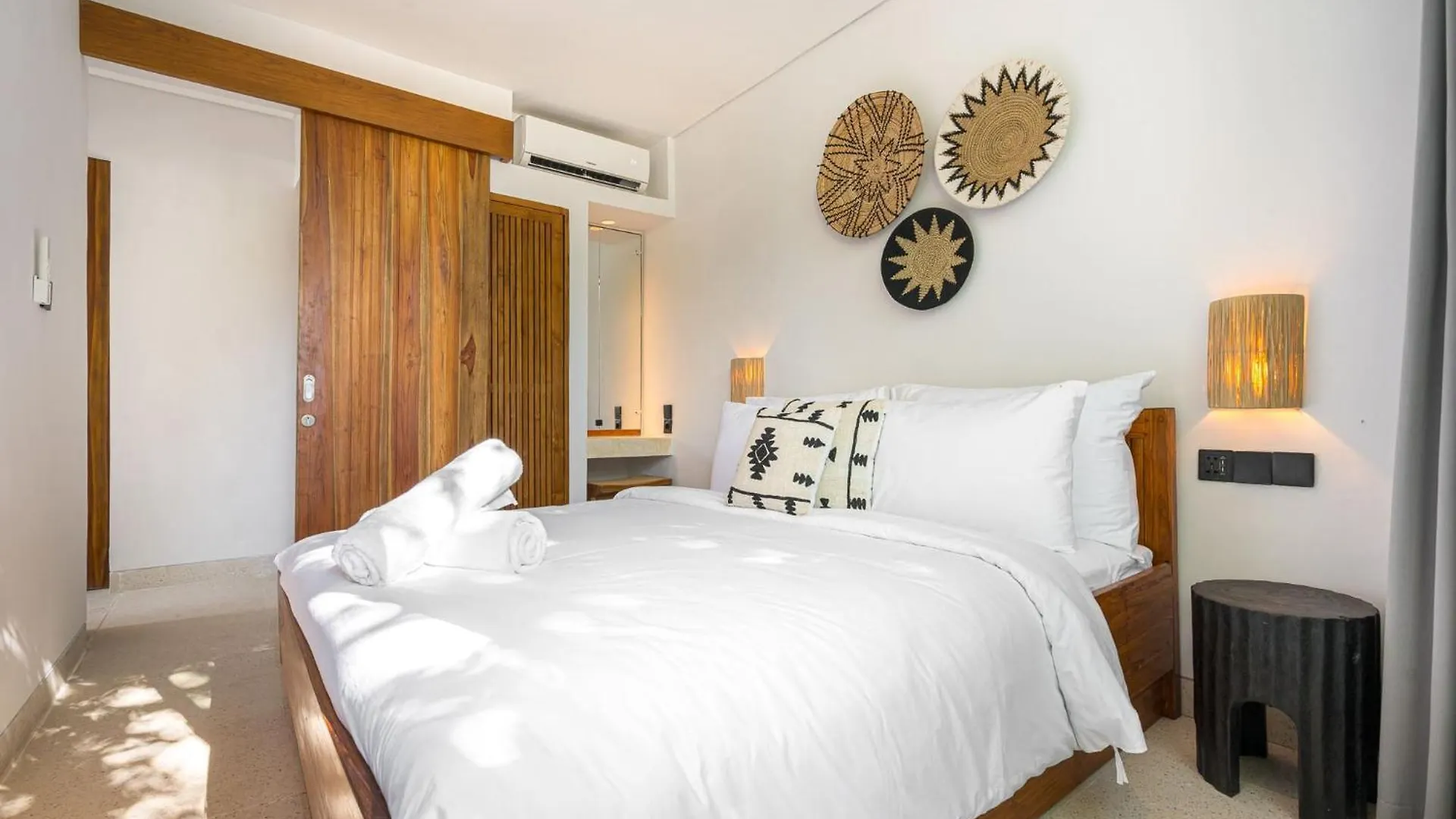 3Br Villa Gaya Near Balangan Beach - Uluwatu By Yolla Hospitality Pecatu   Pecatu (Bali)