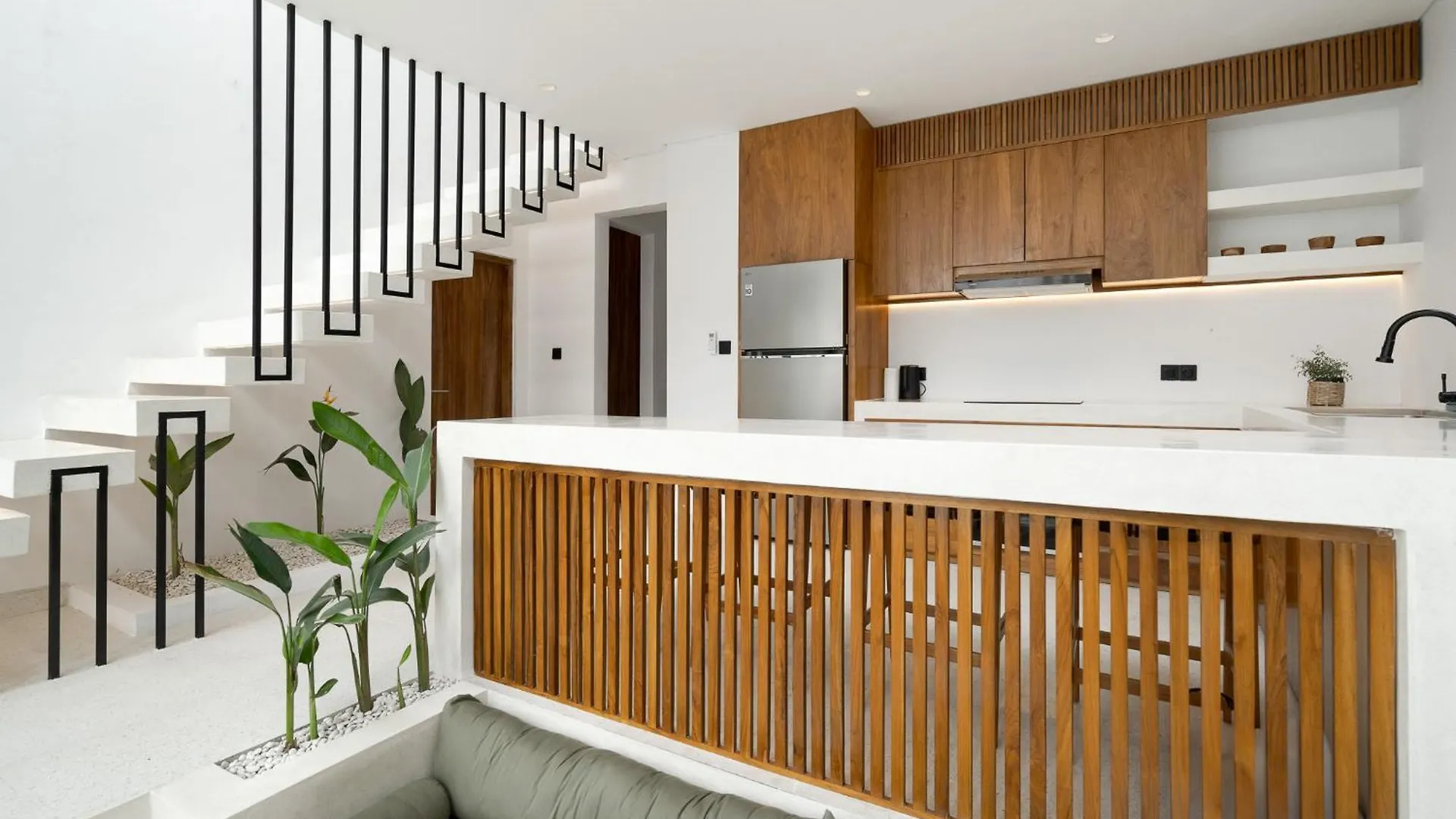 3Br Villa Gaya Near Balangan Beach - Uluwatu By Yolla Hospitality Pecatu   Pecatu (Bali)